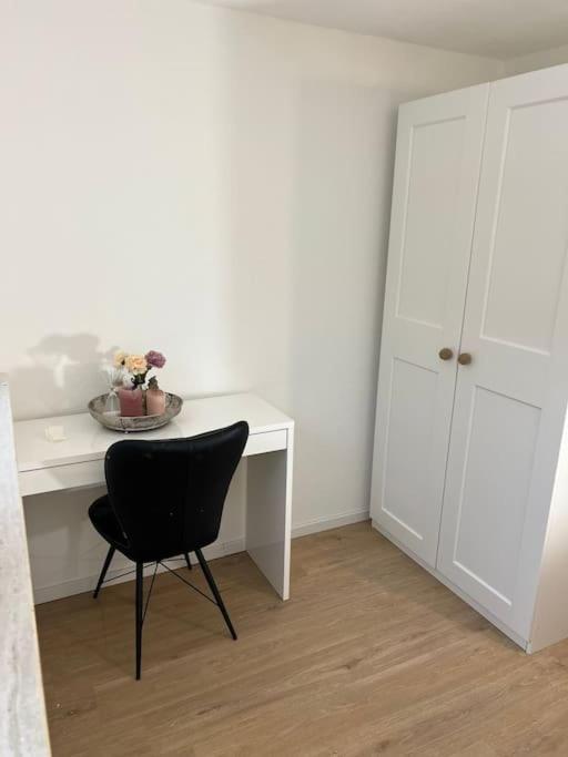 Moderne Gemuetliche Ferienwohnung In Фридрихсхафен Экстерьер фото